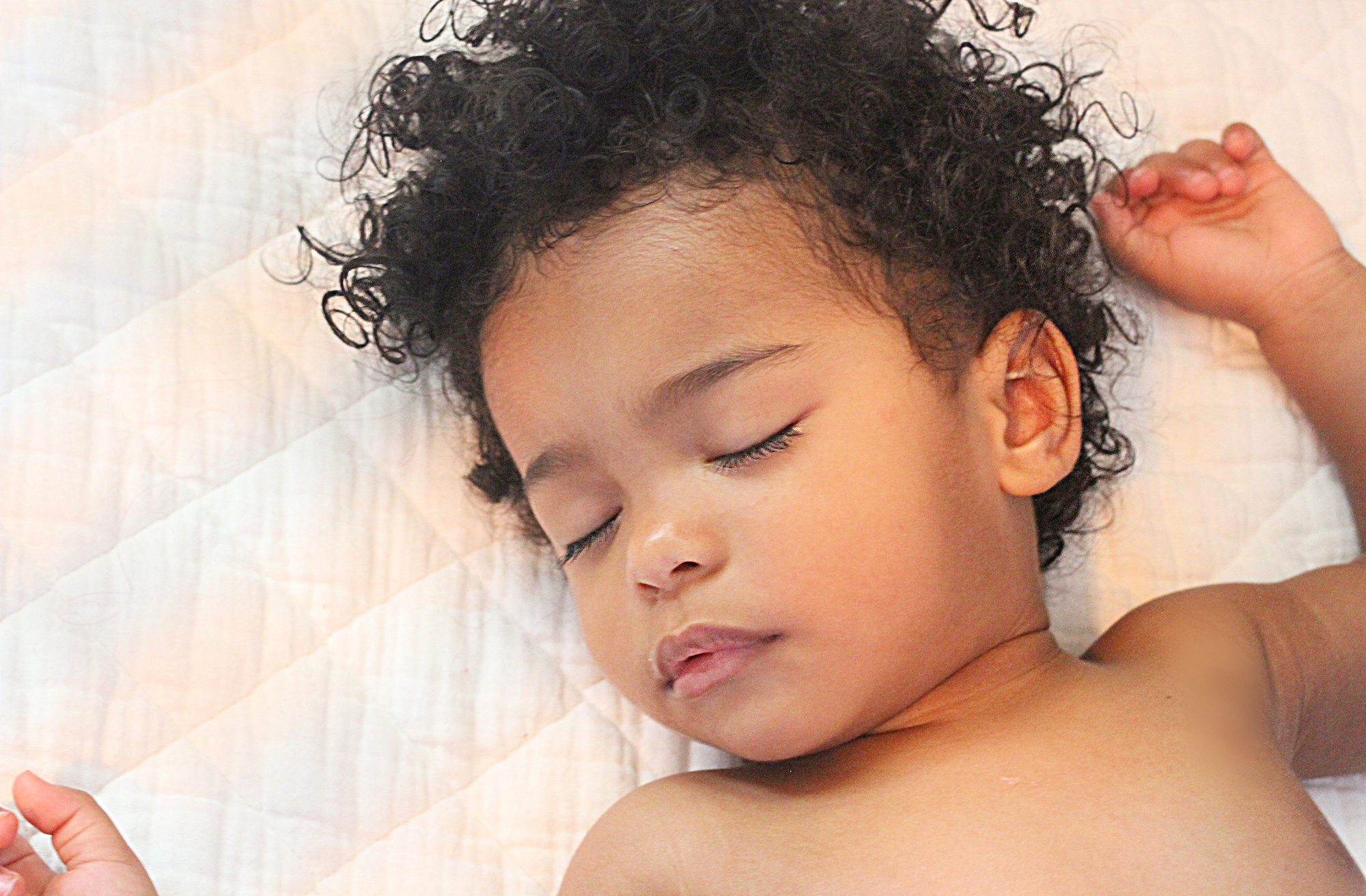 baby-sleep-training-tips-get-your-1-year-old-toddlers-to-sleep-at-night